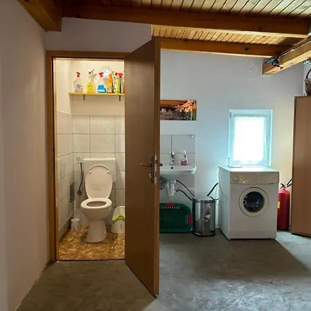 Vikendica Edina بيت للعطل بيهاتش